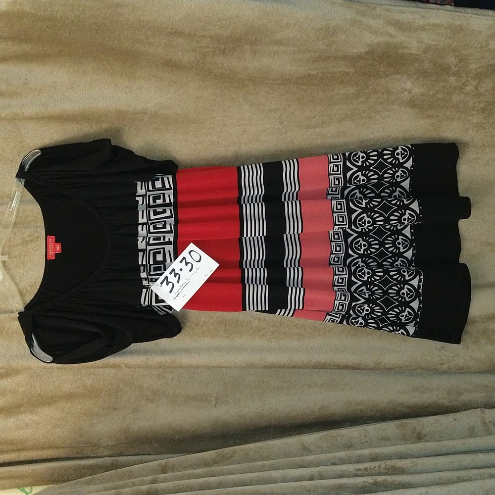 Women's dress,Signature by Sangria, size Large